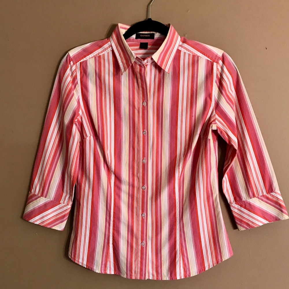 3/4 sleeve button down shirt